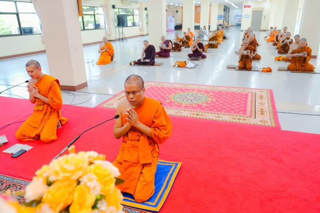 สถาบันวิปัสสนาธุระจัดปฏิบัติธรรมนิสิตแบบไปกลับ